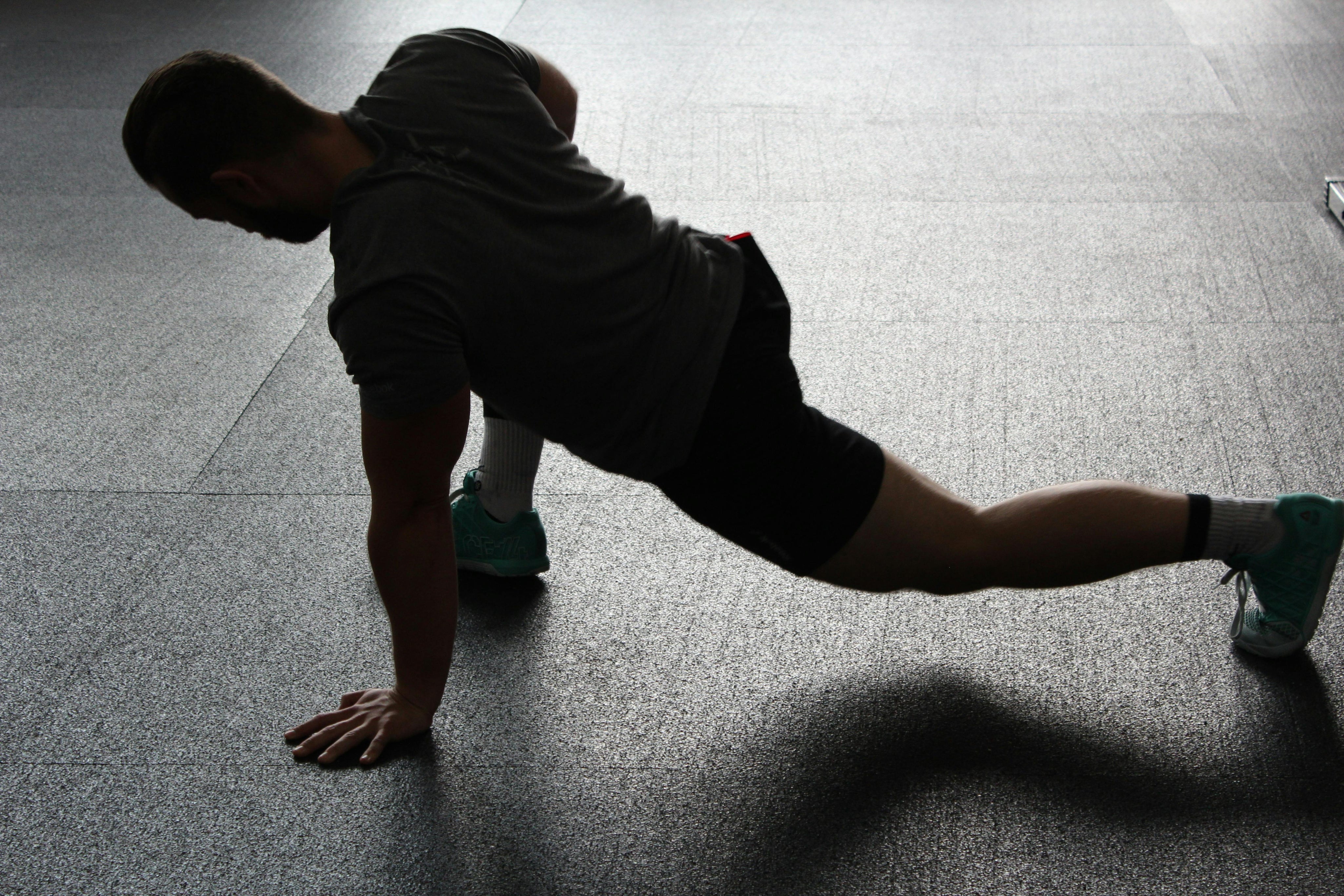 Dynamic vs. Static Stretching: What You Need to Know