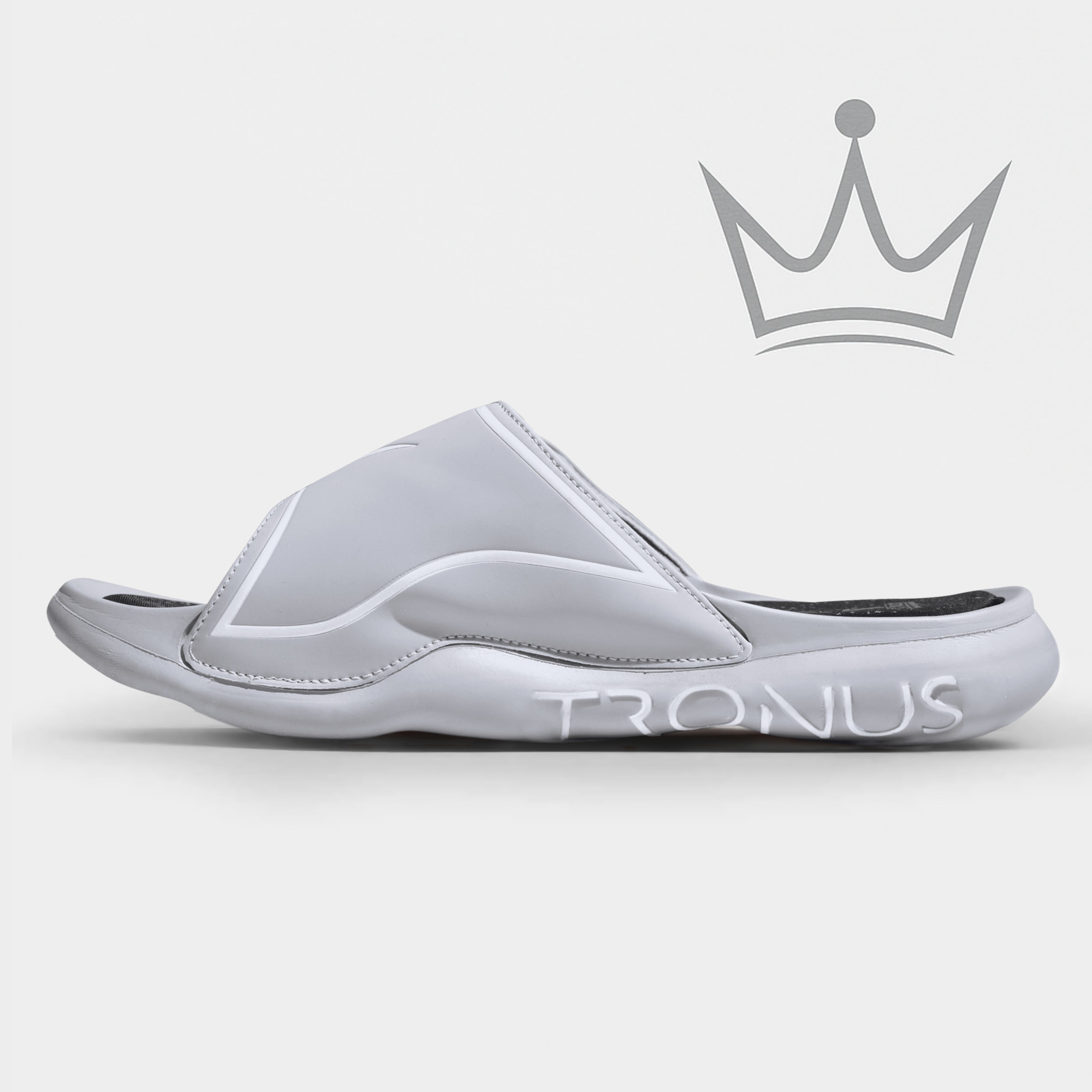 TRONUS REIGN SLIDES™ SOVEREIGN (YOUTH)