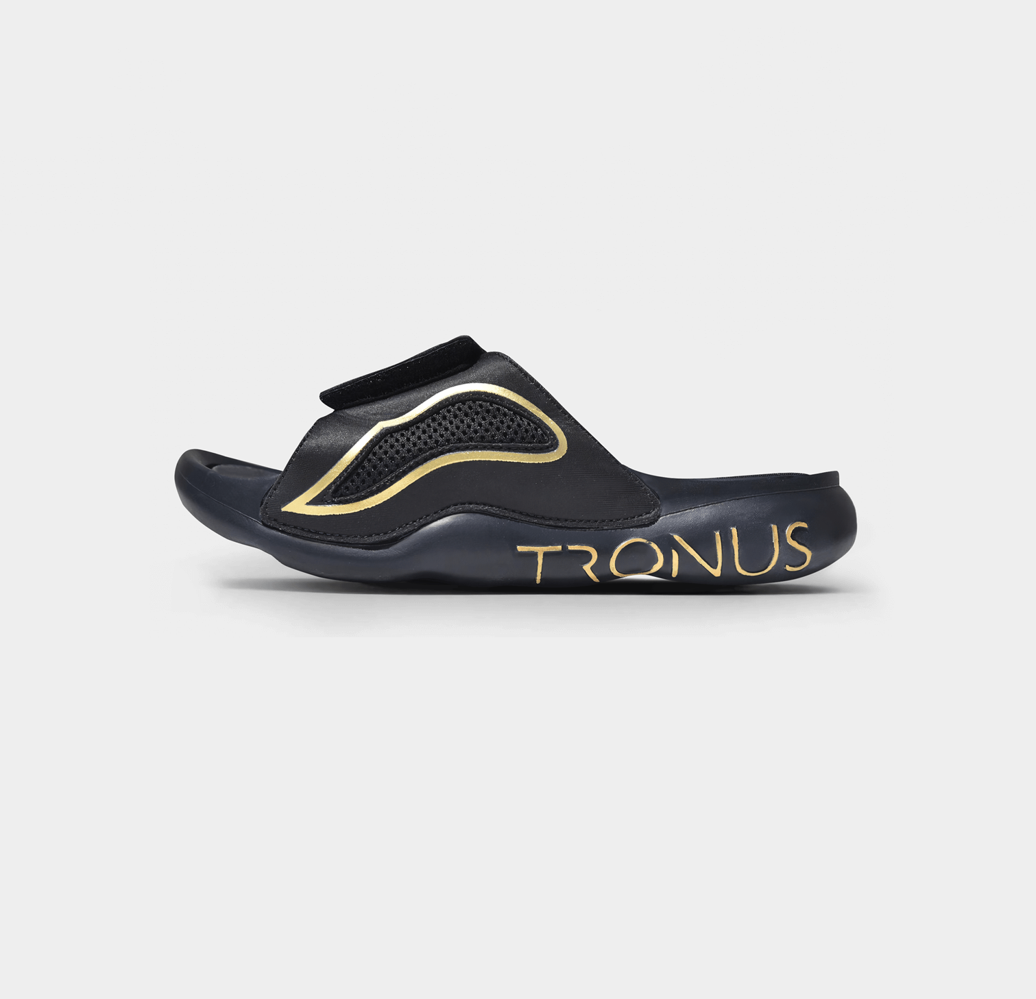 Tronus footwear luxe sports recovery slide blackout