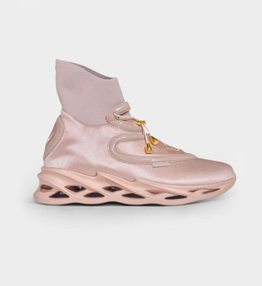 RETIRED COLLECTIBLE WOMENS LUXE CUSHIONED  HIGH TOPS SAND